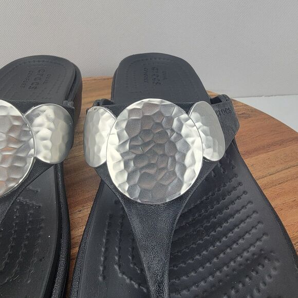 Crocs Womens Size 6 Black Sanrah Embellished Wedge Thong Sandals 204009 - Picture 3 of 9